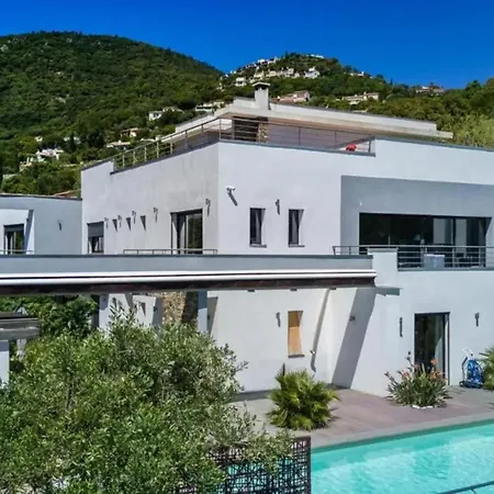 Luxueuse A Villa