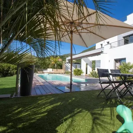 Luxueuse à * Cavalaire-sur-Mer