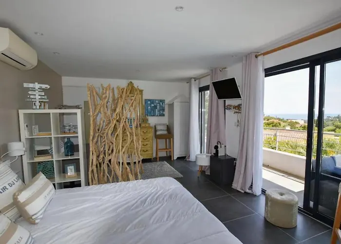 Luxueuse A Villa *